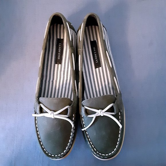Lands' End Women's Gray and Striped Dockside Loafers Size; 8B - Picture 3 of 8